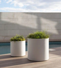 Pot De Fleurs Hortensia 30 Noir Opaque ø30x30cm -Terre et Verdure 644acdd529f3b2.81125695