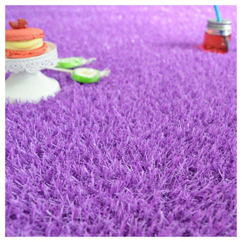 Gazon Synthétique Happy Party - Couleur Violet - Classé Feu - 20mm - 2m X 2m 3 Gazon Synthétique Happy Party - Couleur Violet - Classé Feu - 20mm - 2m X 2m
